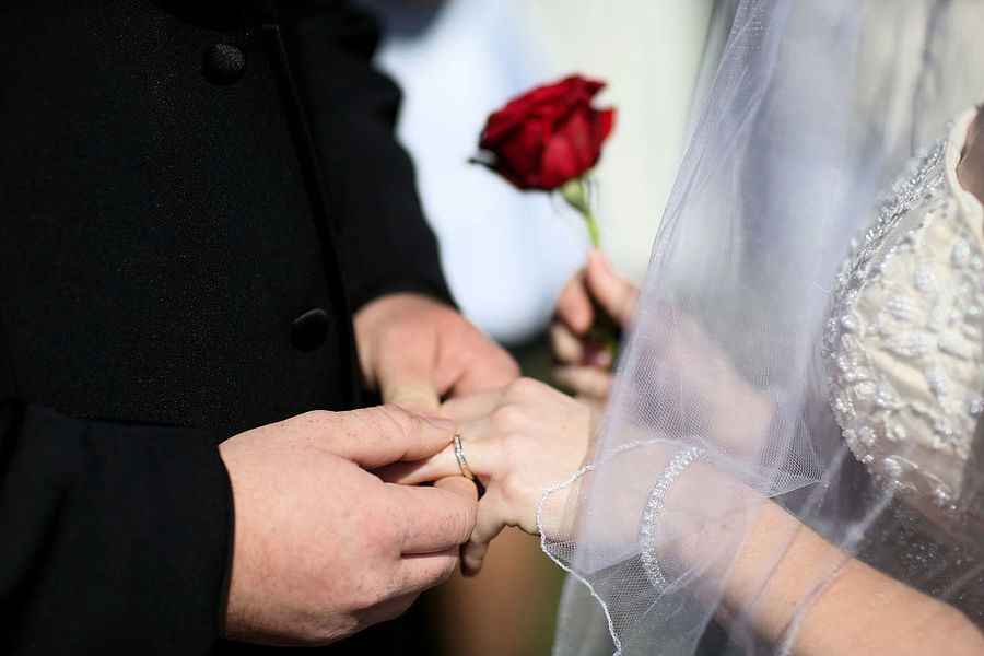 今年第一季度中國結婚登記量跌破200萬對