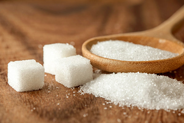 越來越多的研究發現，糖的攝入與癌症風險增加直接相關。（Shutterstock）