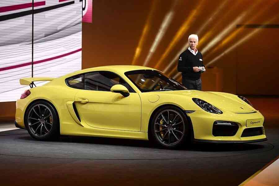 杭州女車主：百萬保時捷被無人洗車機洗殘