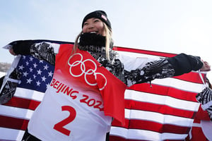 美籍韓裔Chole Kim女子單板滑雪衛冕 美國再添一金