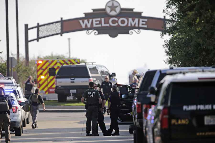 【快訊】德州購物中心爆槍案 八人遇難