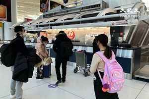 北京明天起恢復向外國人發放簽證