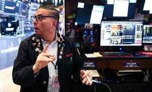 標普周一進入熊市 午間開始反彈