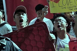 陸媒徵歐洲歧視華人影片 網民：比病毒還毒