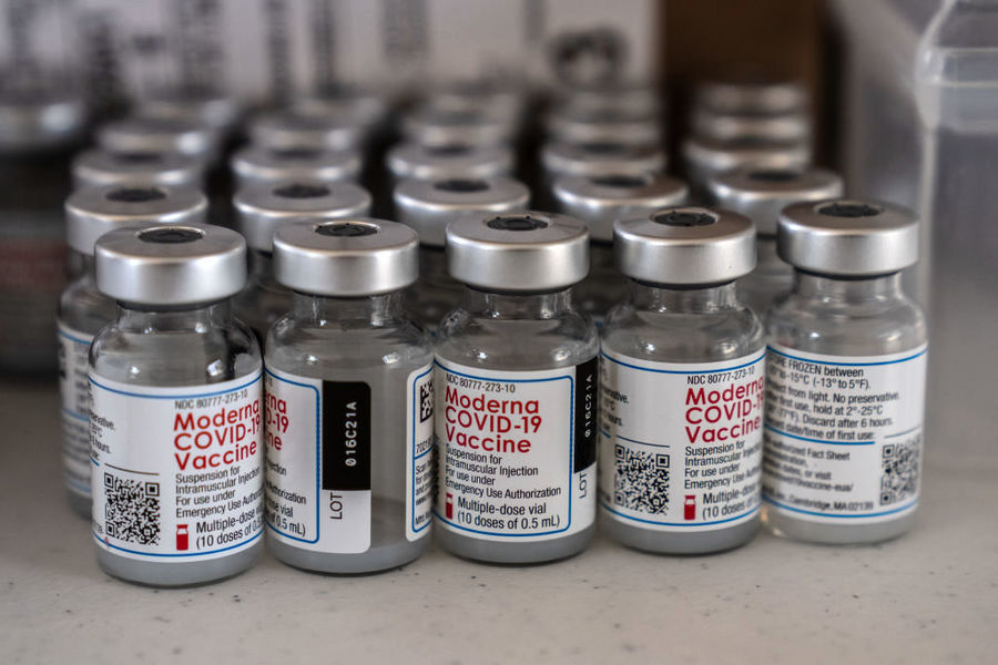 FDA縮短接種莫德納疫苗後等待加強針時間
