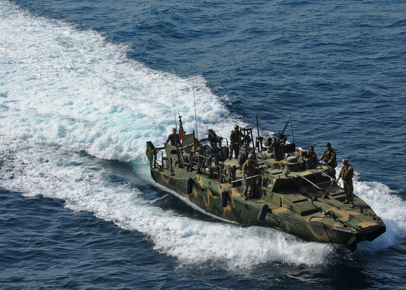 伊朗欲捕捉美國海上無人機 遭到美海軍攔截