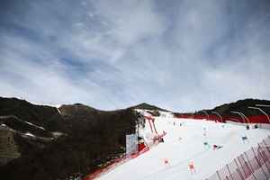 因緊身衣「寬2厘米」日本滑雪女將被取消成績