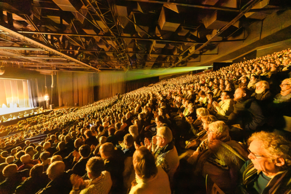 神韻熱在法國波爾多持續升溫 精英讚譽不絕