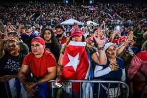 袁斌：卡斯特羅孫子的公開喊話說明甚麼？