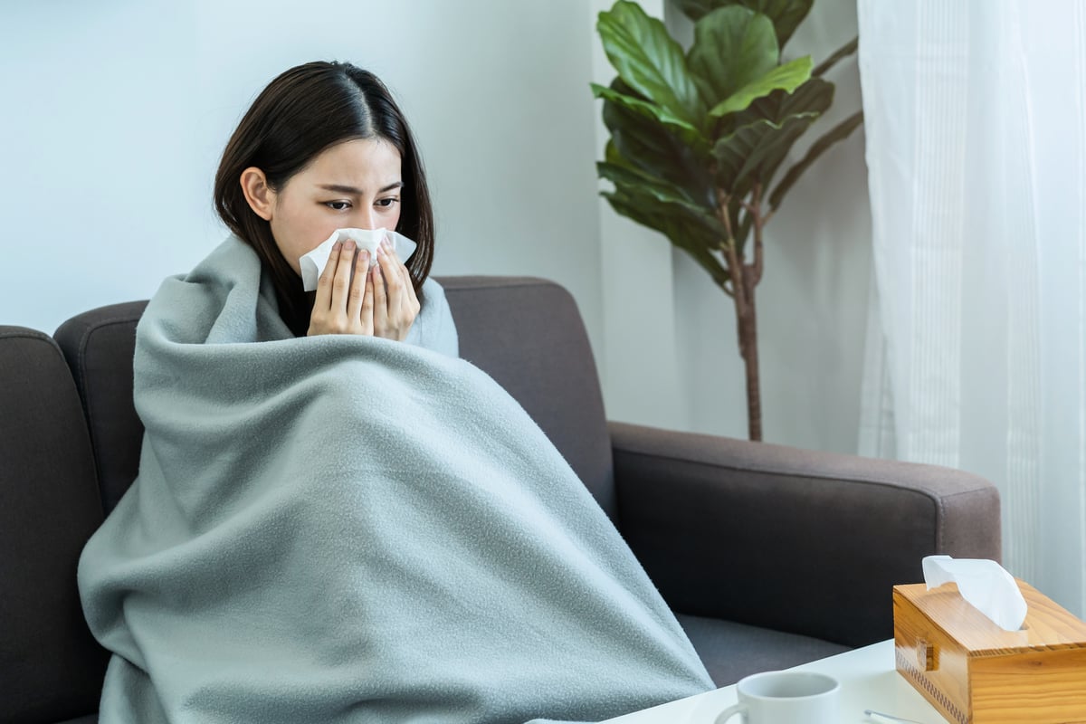 專家表示，Omicron變種病毒比流感更加致命。圖為示意照。（Shutterstock）