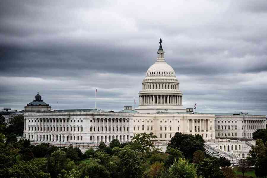 特朗普籲共和黨廢除冗長辯論制 結束政府停擺