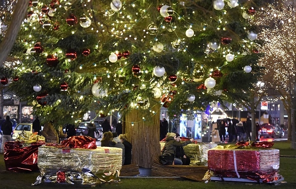 西方聖誕裝飾60%來自浙江義烏。（Tobias Schwarz/AFP/Getty Images）