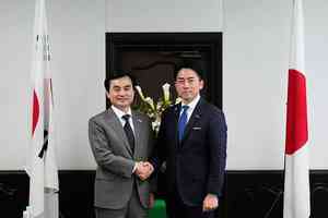 日韓防長會晤 同意提升兩國防務合作