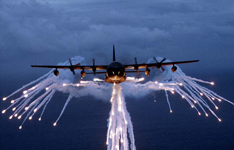 MC-130H「戰鬥利爪」II特種運輸機（公有領域）