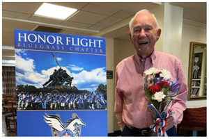 美國百歲二戰老兵獲褒獎 一生為國家和社區服務