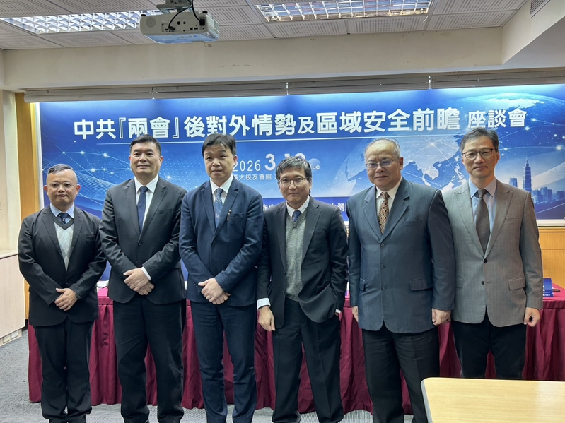 專家：從兩會看中共對軍隊整肅將持續擴大