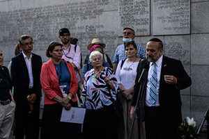 【圖輯】波蘭紀念納粹清除猶太區的受難者80周年