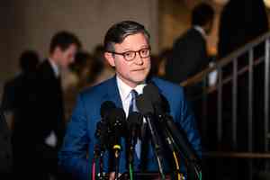 美眾議長：已有足夠票數保證周二政府開門