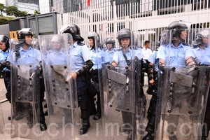 中共滲透香港 央企拿下港警指揮通訊項目