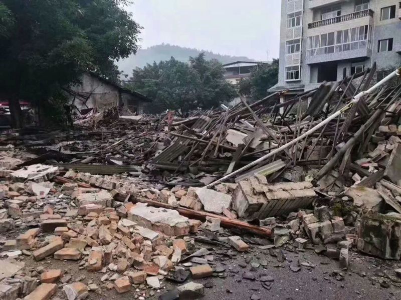 四川長寧地震損失慘重 約20人死逾200傷