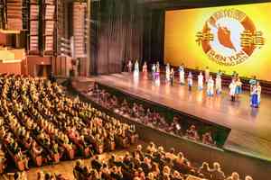 神韻溫哥華之行結束 大陸留學生體驗神奇