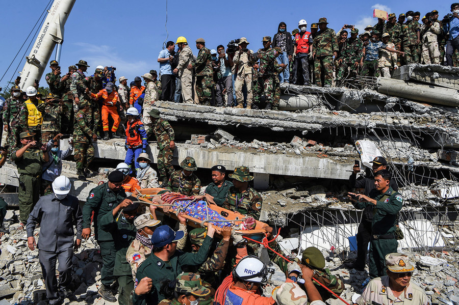 柬埔寨施工飯店倒塌 至少36死23傷