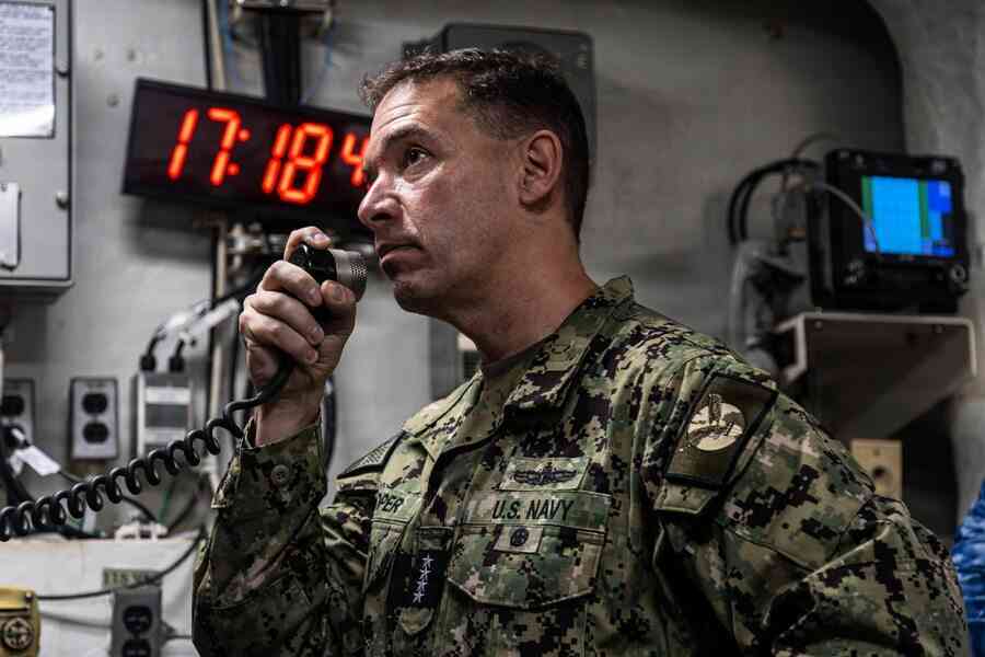 美軍警告平民不要靠近伊朗軍用港口 釋何訊號