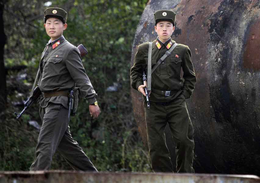 烏軍：援俄朝兵以肉身踩雷 成地雷探測器