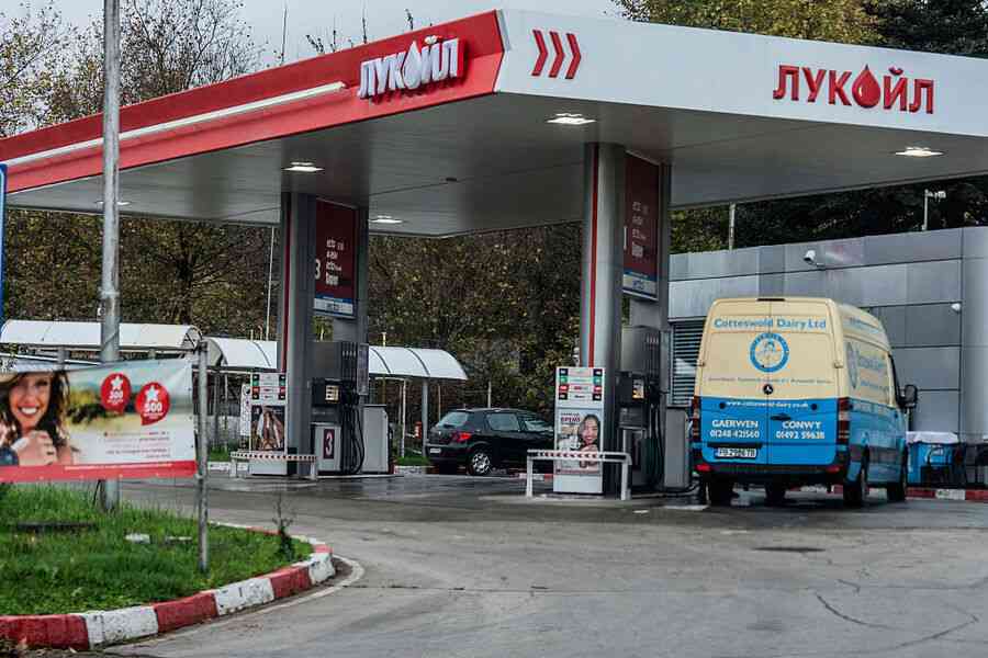 特朗普政府阻瑞士貿易商收購俄石油公司資產