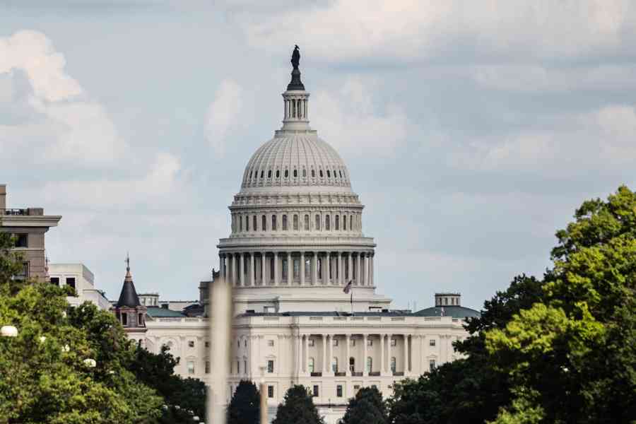 美議員籲國會推反情報計劃 對付外國間諜活動