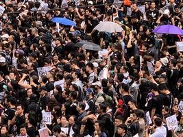 高天韻：《香港將於33年後毀滅》不是科幻片