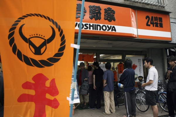 【每日品牌】牛丼穩守 拉麵突圍 吉野家衝刺「全球最大」
