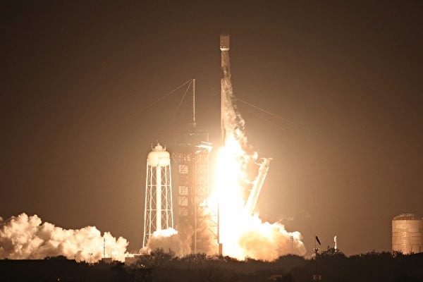 一箭30星 SpaceX獵鷹火箭今年第130次發射