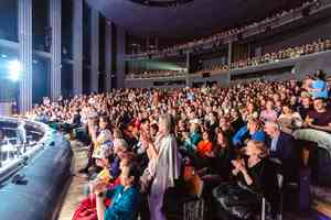 「復活節的驚喜」 神韻德國菲森開演獲讚