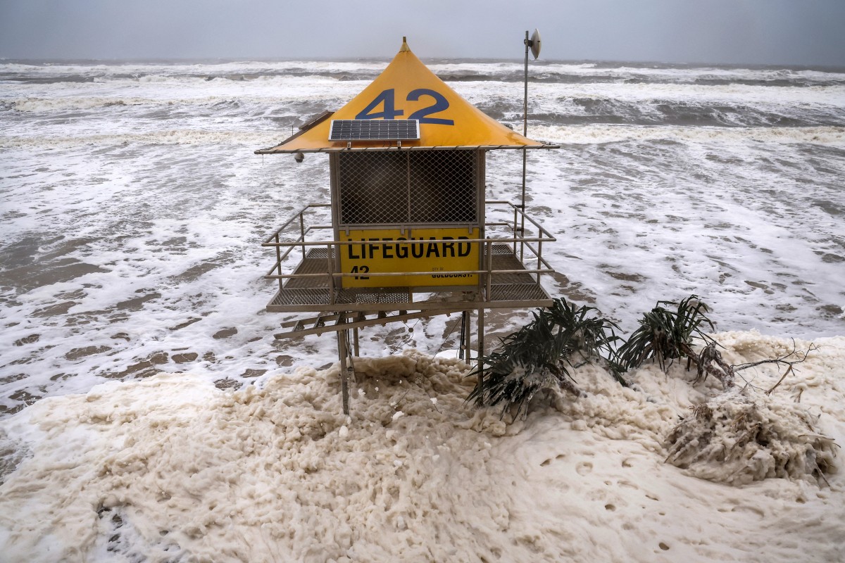 熱帶氣旋艾佛瑞德(Alfred)襲擊澳洲。( DAVID GRAY / AFP)