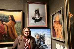 入圍畫家談創作使命 願播撒寫實藝術的陽光