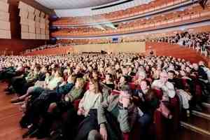 神韻米蘭爆滿 奧運銀牌得主讚演員信念強大