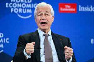 摩通戴蒙建議先在美兩州試點實行特朗普10%信用卡利率政策