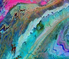 NASA分享摩洛哥山脈空拍照片 繽紛如畫