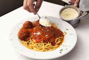 五種常吃的超加工食品危害健康 遠超人們想像