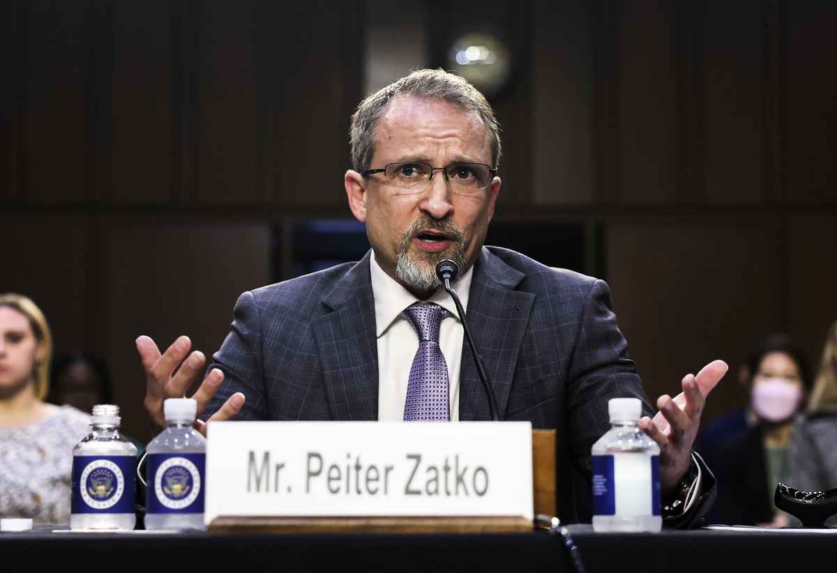 2022年9月13日，推特前安全主管Peiter Zatko在國會參議院數據安全司法委員會作證。Zatko稱，推特廣泛的安全故障對用戶的私隱和信息構成了安全風險，並可能危及國家安全。（Kevin Dietsch/Getty Images）