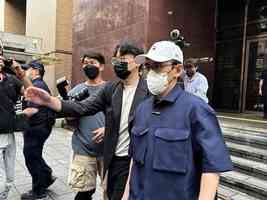 台藝人黃子佼持兒少性影像獲緩刑定讞 吹哨者無奈發聲