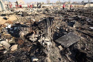 組圖：烏克蘭客機伊朗墜毀 現場成一片廢墟