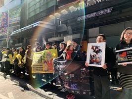 響應香港抗暴 紐約港人「制裁中共」遊行