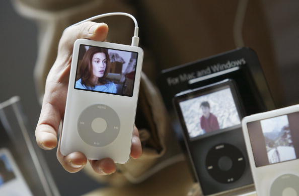 曾在全世界受歡迎的蘋果iPod音樂播放器。（Chung Sung-Jun/Getty Images）