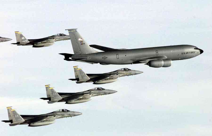 俄軍機三度現蹤阿拉斯加外海 美戰機升空攔截