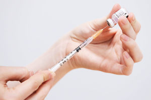 Omicron迅速傳播 美CDC：80%病例完全接種