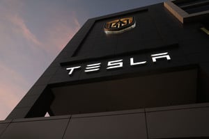 中共連番批Tesla 意在「星鏈計劃」？