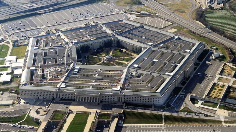 五角大樓高級官員表示，國防部正在將美軍的能力現代化，以阻止中共的侵略。圖為美國華盛頓特區五角大樓。（STAFF/AFP via Getty Images）