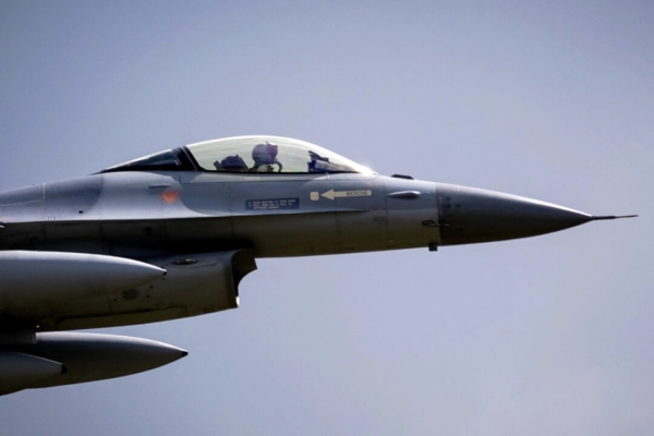 波蘭空軍F-16戰機在空展訓練期間墜毀